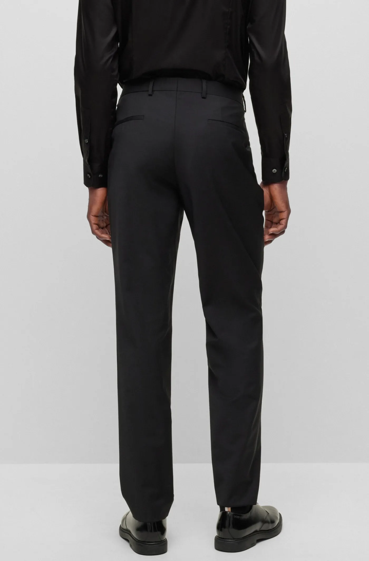 BUSINESS-HOSE AUS WOLL-MIX
