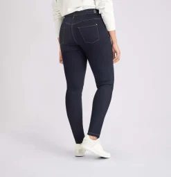 DREAM SKINNY