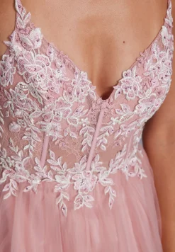 Elegantes Tüllkleid