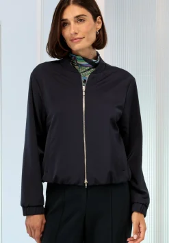 Feminine Blousonjacke mit coolem Metallzipper