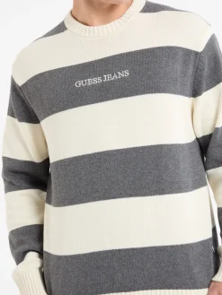 Gestreifter Pullover