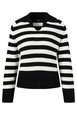 Gestreifter Strickpullover
