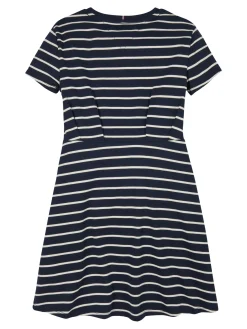 Gestreiftes Kleid