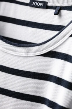 Gestreiftes Top