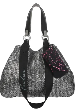Izzy Shopper