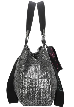 Izzy Shopper