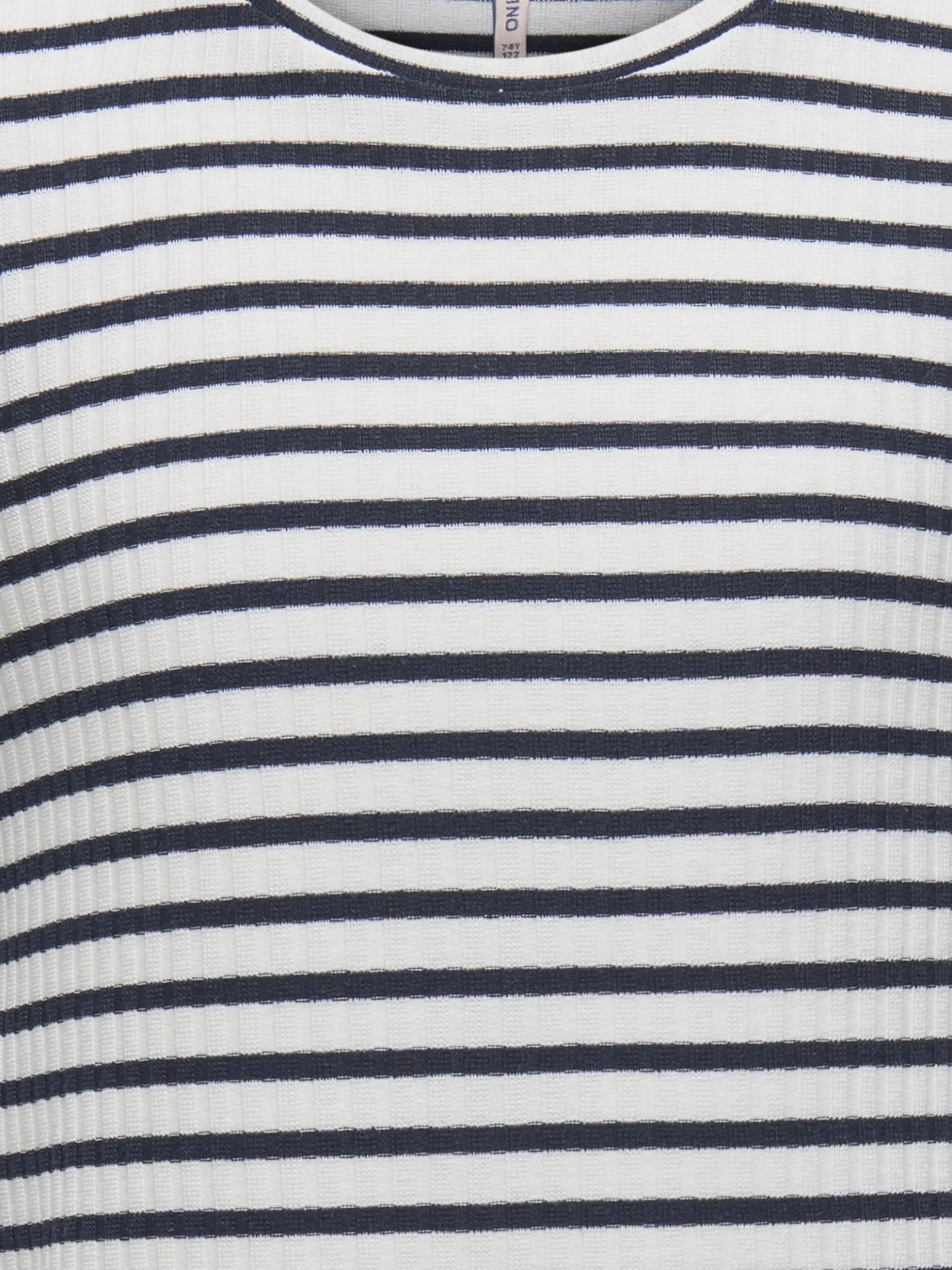 Kurzes Kleid