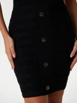 Kurzes Bouclé-Strickkleid
