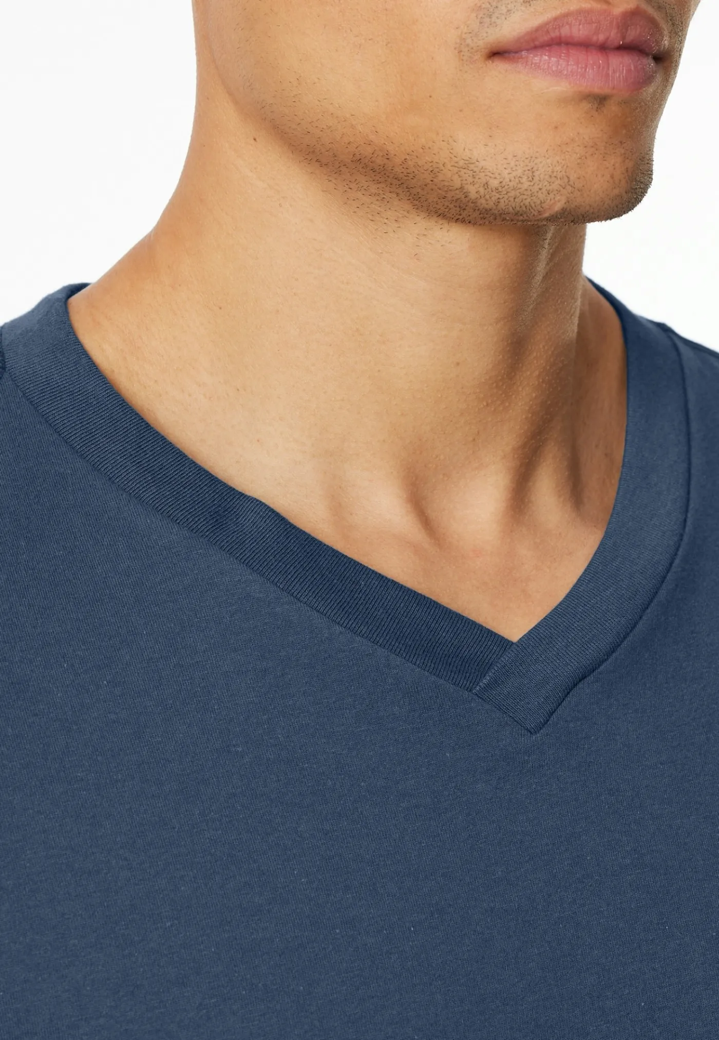 Langarmshirt V-Ausschnitt