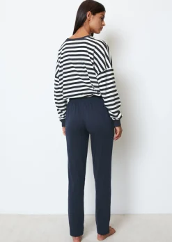 LOUNGE-PYJAMA-SET