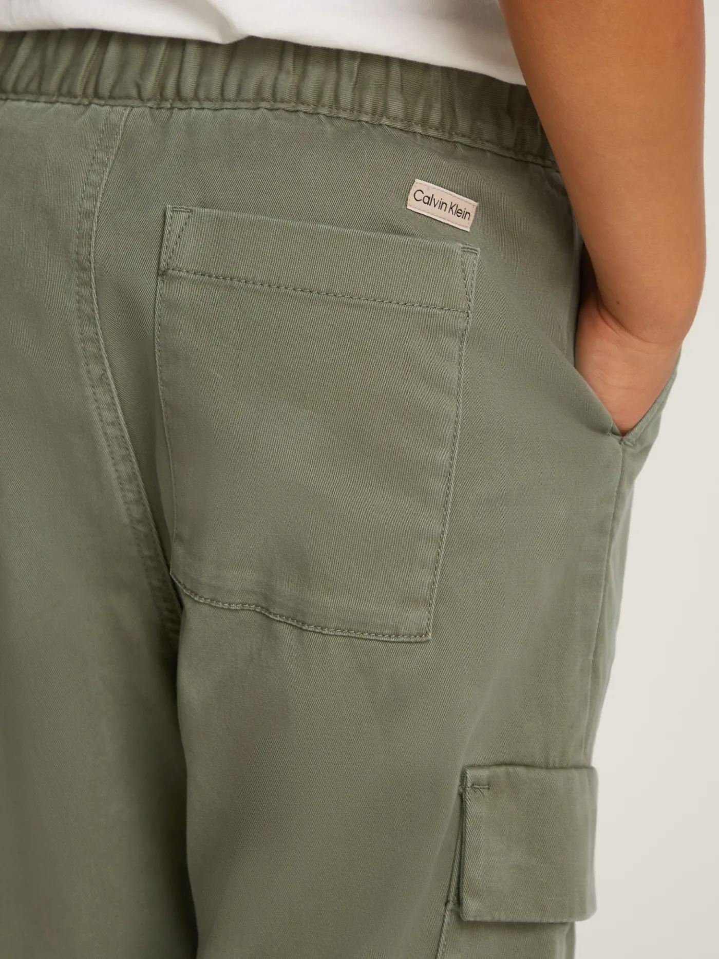 Lässige Skater-Cargohose