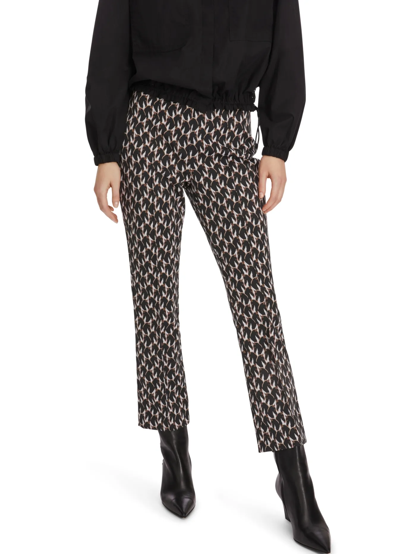 Modell FREDERICA - Hose in femininem Fit