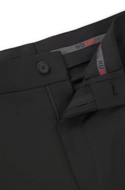 Modern-Fit Hose aus Stretch-Twill mit Bügelfalten