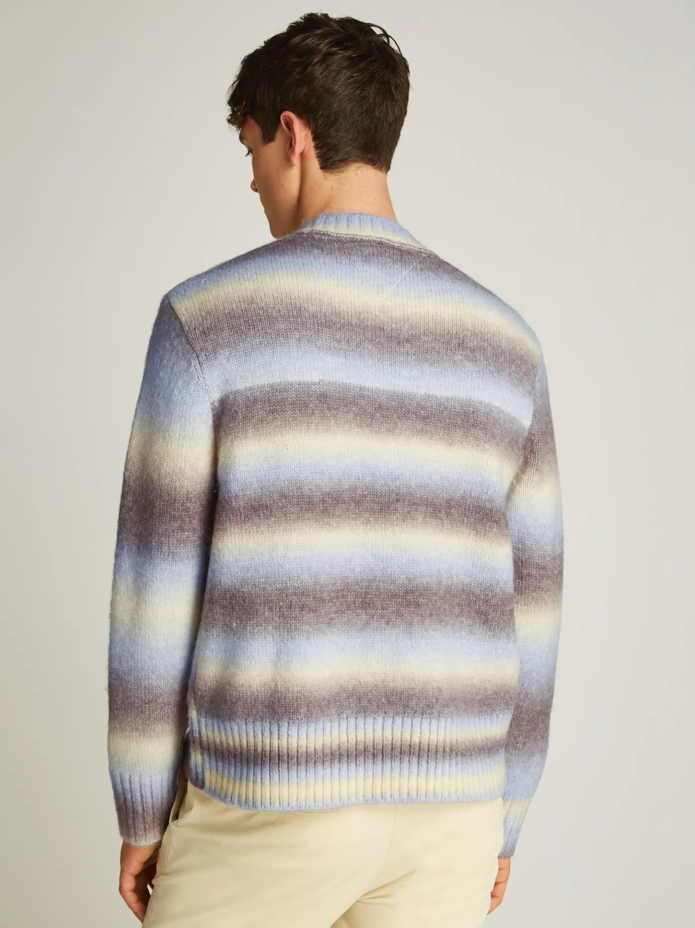 Ombré-Pullover mit Wolle