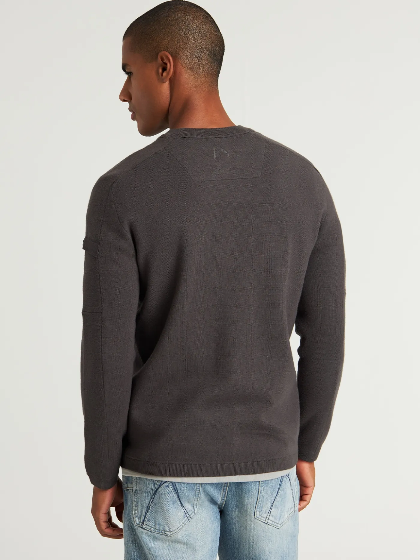 Oscar Round Pullover