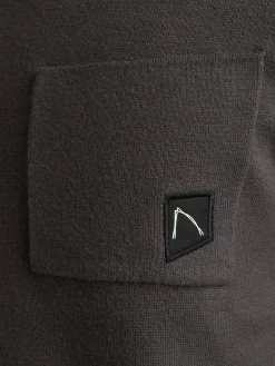 Oscar Round Pullover