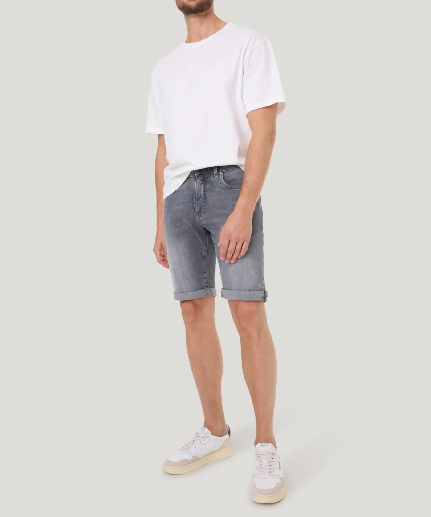 5-Pocket Jeans- Bermuda