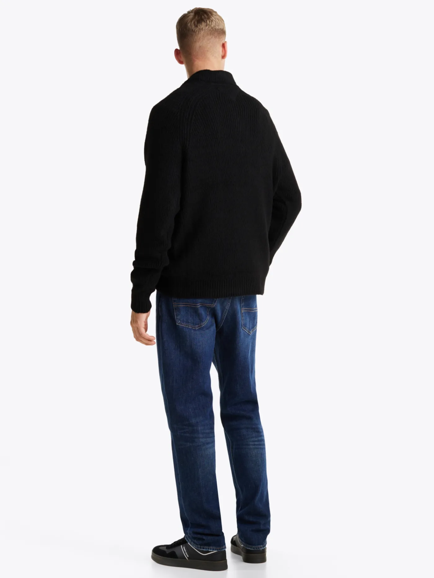 Pullover