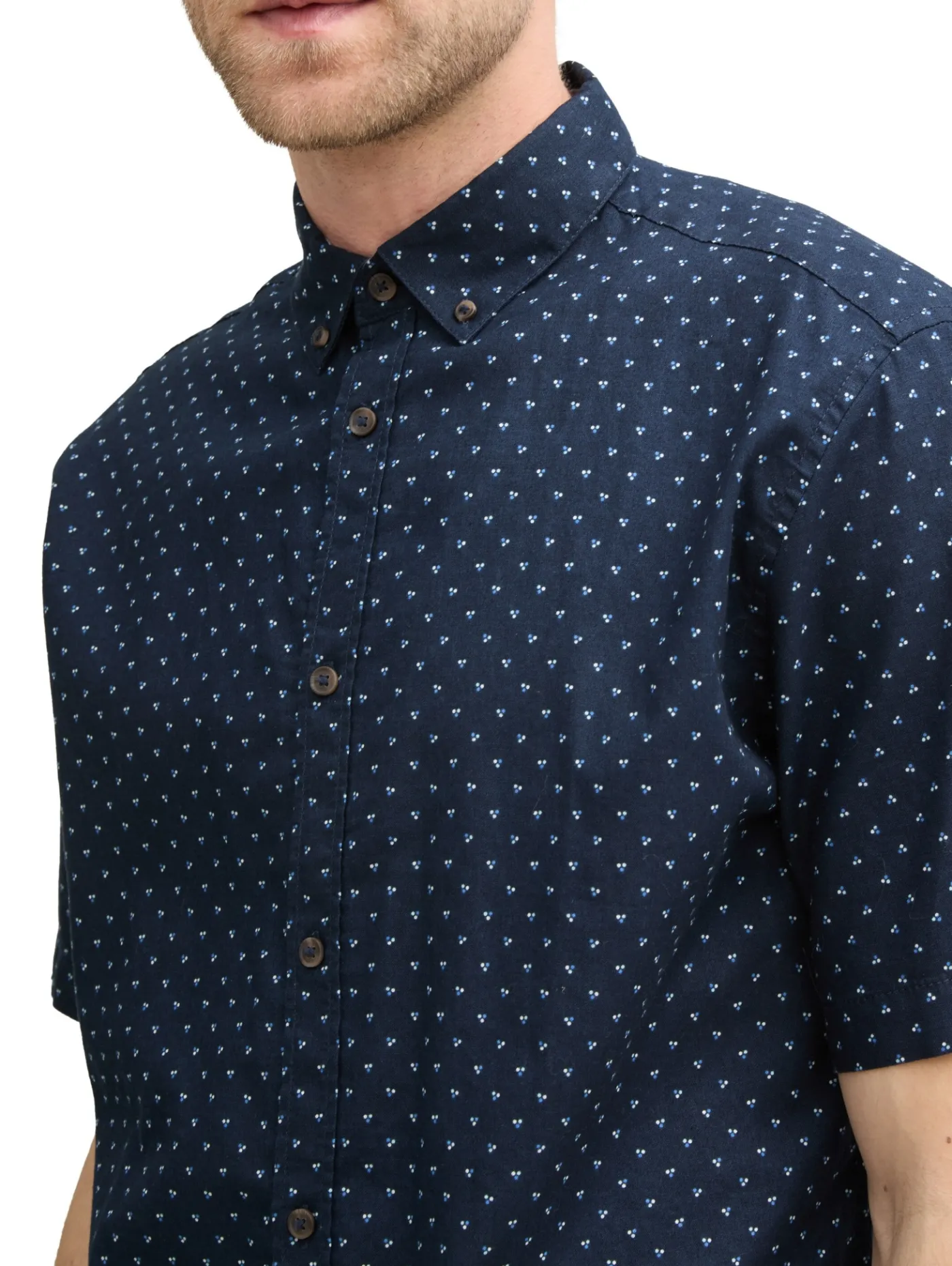 Regular Fit Kurzarmhemd mit Leinenanteil im Pünktchen-Muster