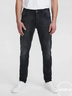 Rey Slim Fit Jeans