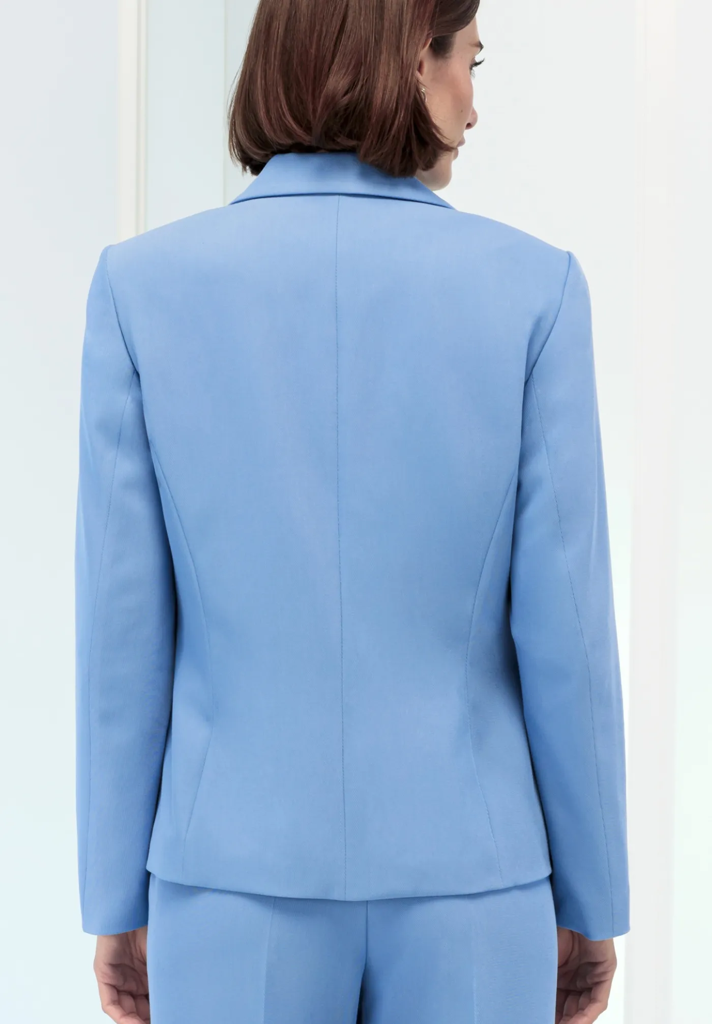 Schicker Jackenblazer mit Pattentaschen in Trendfarbe