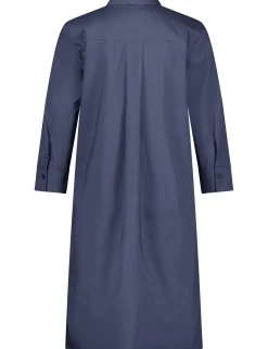 Schlichtes Blusenkleid