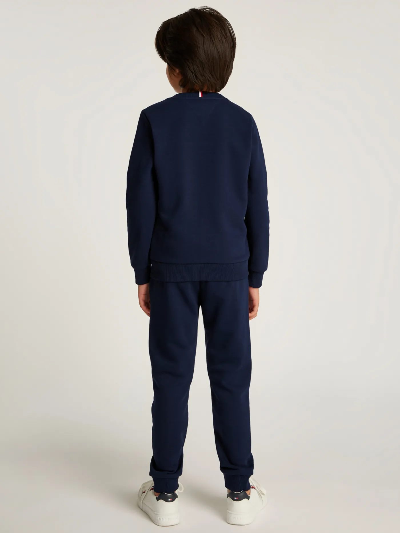 Set aus Sweatshirt und Jogginghose mit Logo