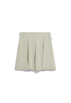 Shorts aus LENZING™ ECOVERO™ Viskose Mix AAREZU