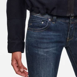 Straight Jeans