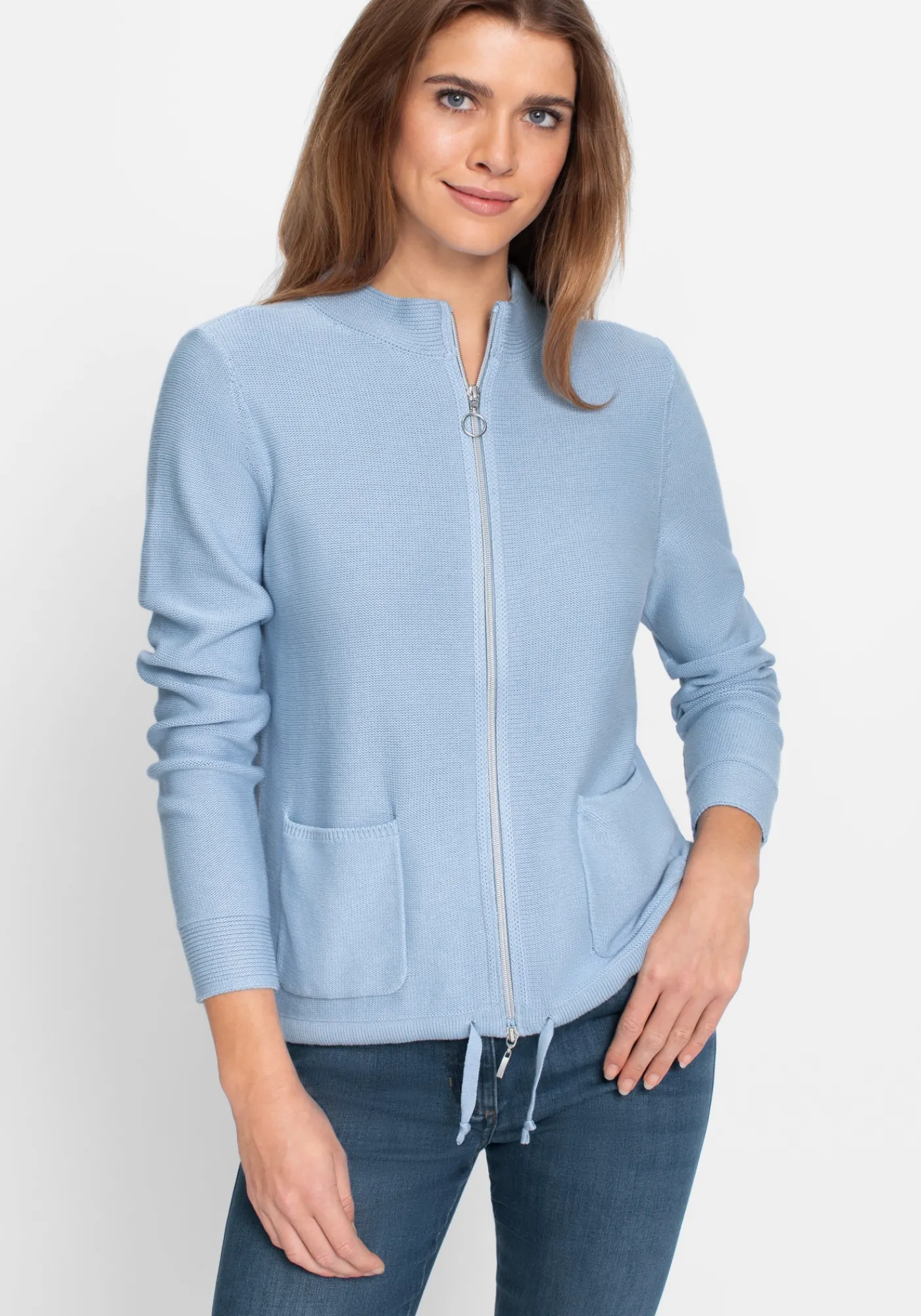 Strickjacke mit aufgesetzten Taschen