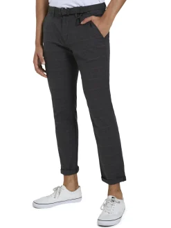 Strukturierte Chinohose mit Gürtel