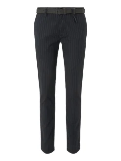 Strukturierte Chinohose mit Gürtel