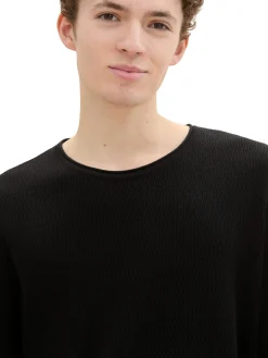 Strukturierter Pullover