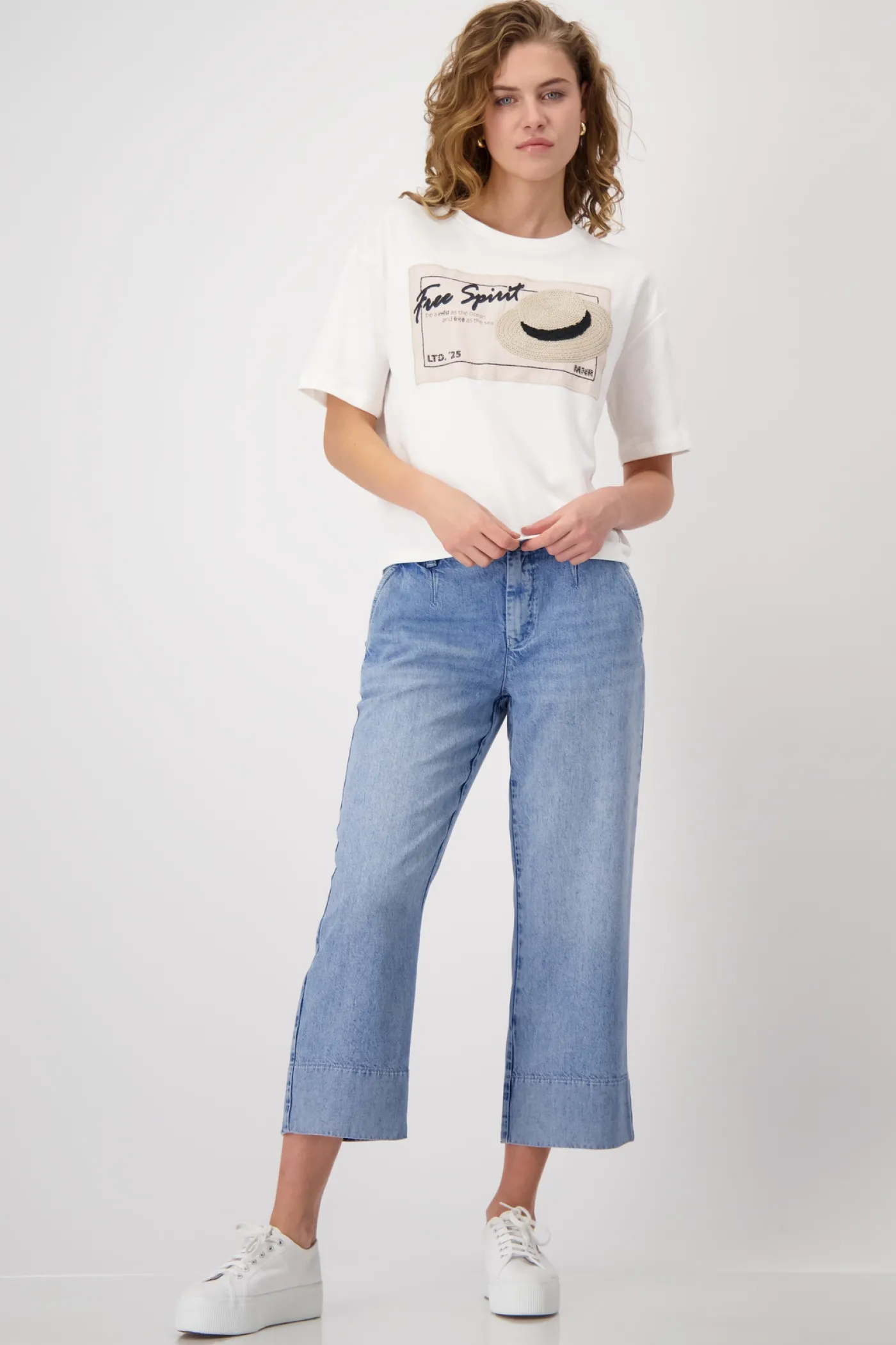 Sweatshirt mit Sonnenhut-Applikation