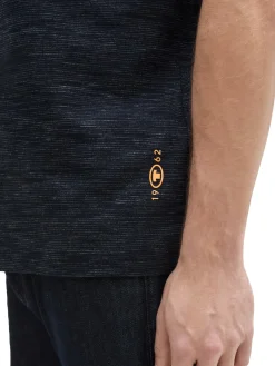 T-Shirt mit Brusttasche